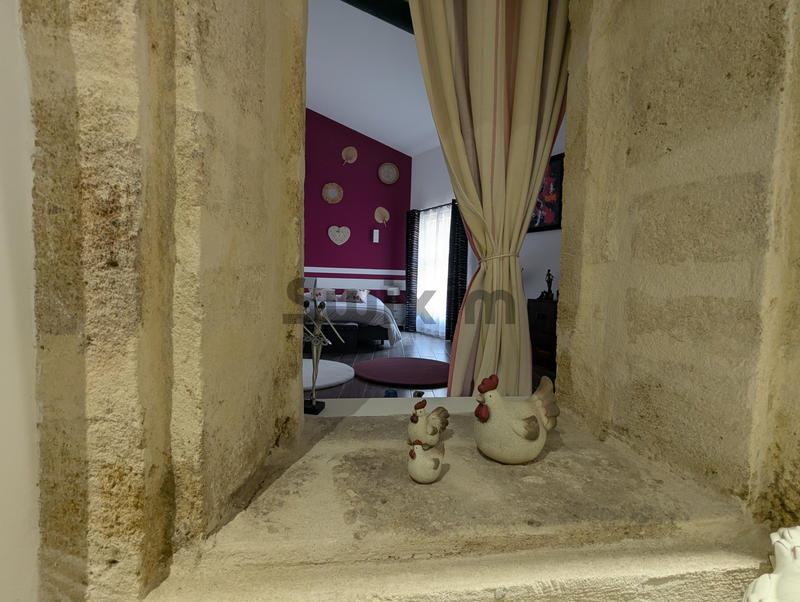 Maison de village - 180 m² - 8 pièces