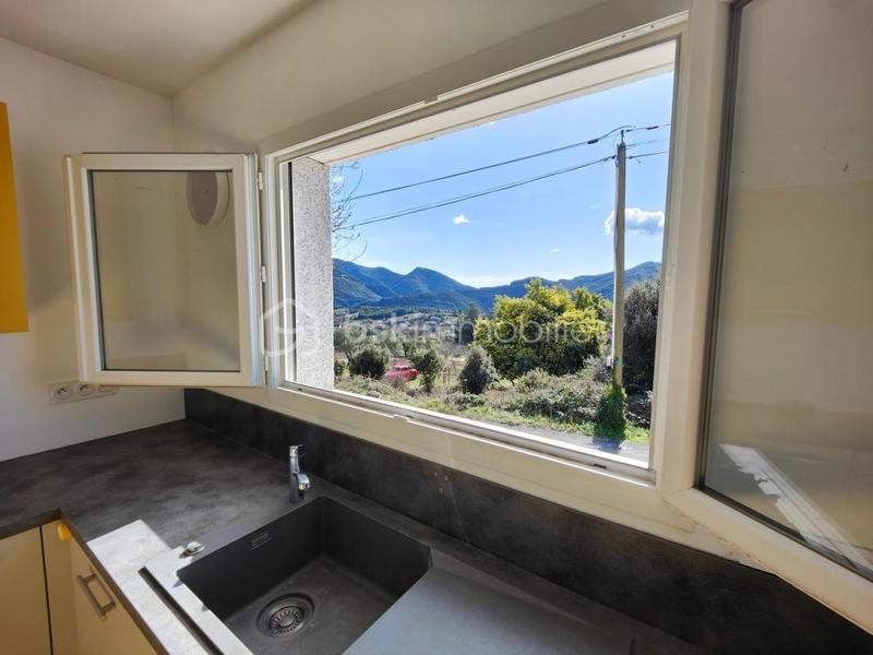 Villa - 80 m² - 4 pièces