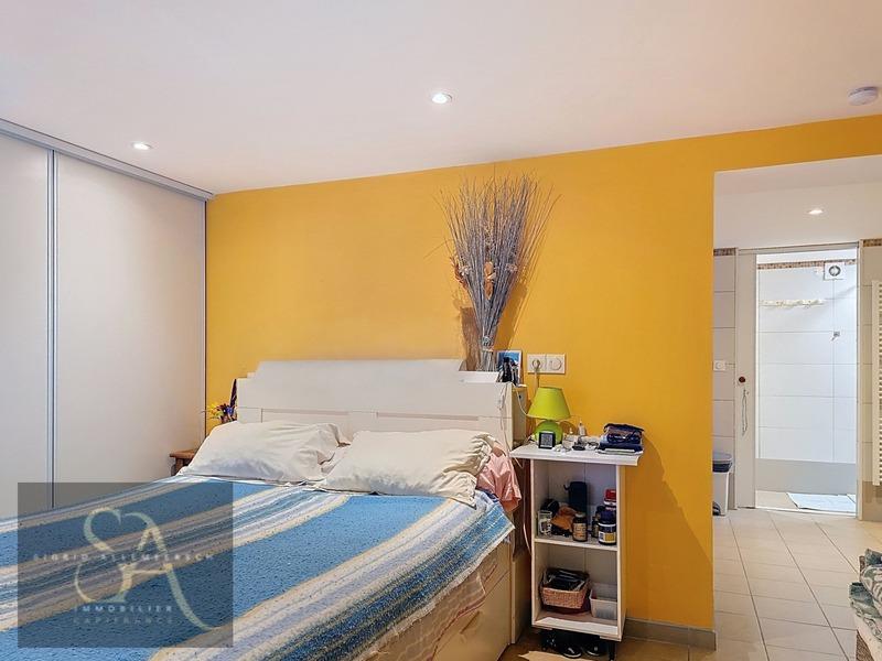 Maison - 192 m² - 9 pièces