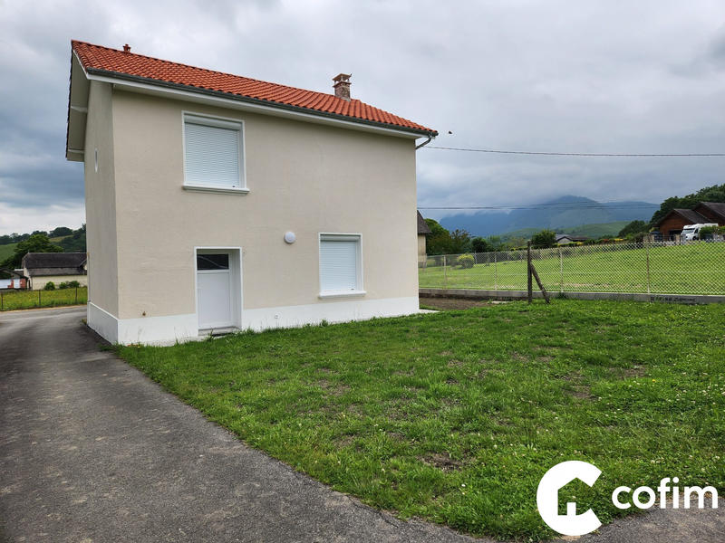 Maison - 92 m² - 4 pièces