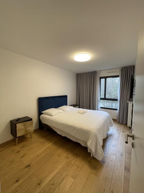 Appartement - 92 m² - 4 pièces