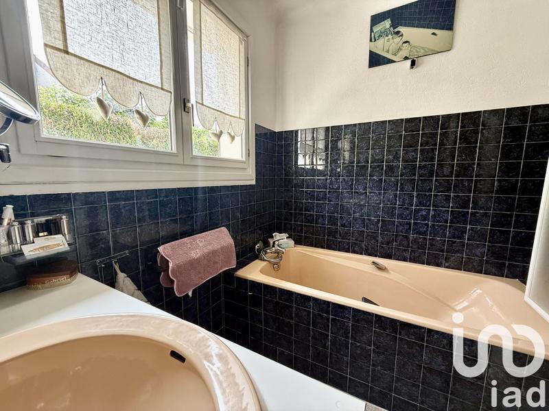 Maison - 144 m² - 8 pièces