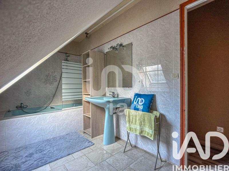 Maison - 104 m² - 5 pièces