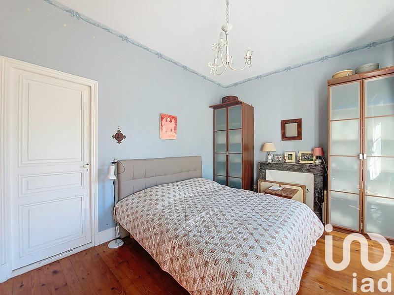 Maison - 607 m² - 22 pièces