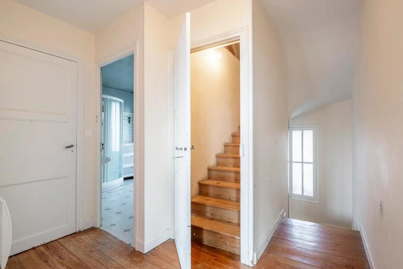 Maison - 160 m² - 6 pièces