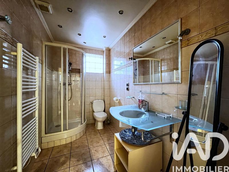 Maison - 165 m² - 7 pièces