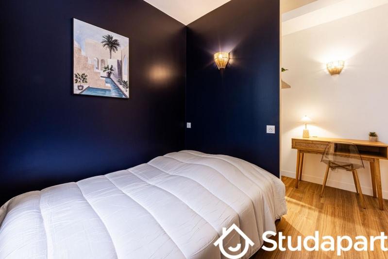 Chambre - 11 m² - 1 pièce