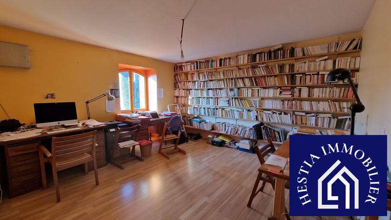 Maison ancienne - 226 m² - 7 pièces