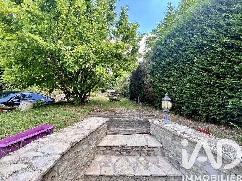 Maison - 156 m² - 7 pièces