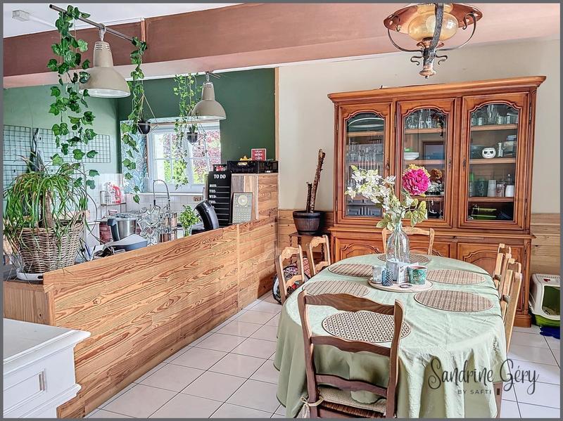 Maison - 132 m² - 7 pièces