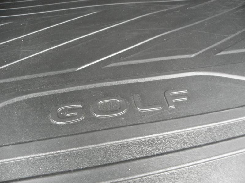 Volkswagen Golf 8 1.5 E-Tsi 150 RLine Dsg