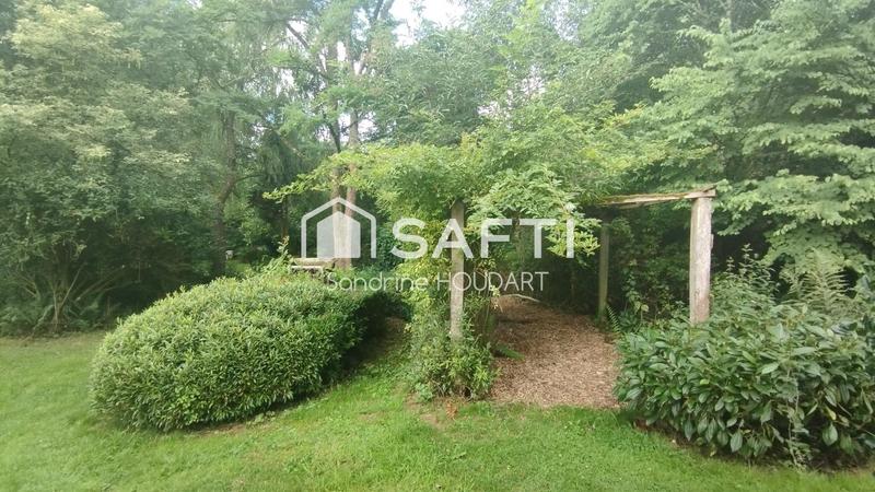 Maison - 330 m² - 11 pièces