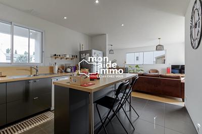 Maison - 108 m² - 5 pièces