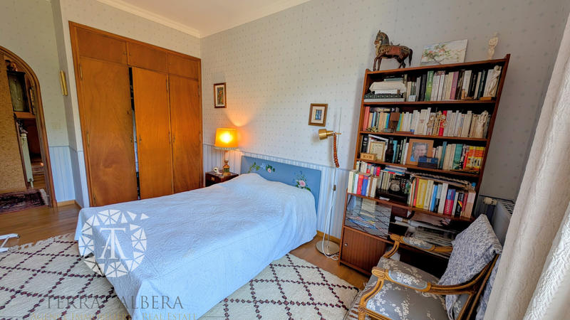 Viager - Maison - 205 m² - 7 pièces