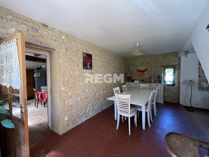 Maison - 157 m² - 5 pièces
