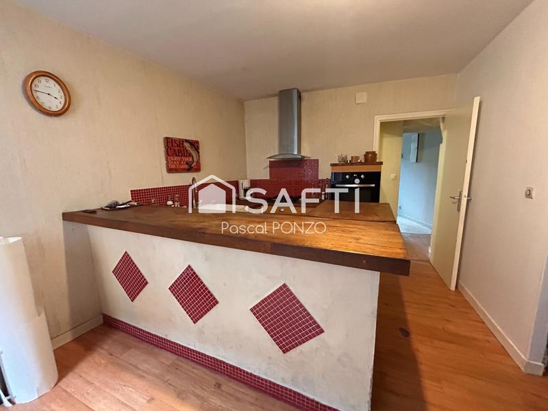 Maison - 95 m² - 4 pièces