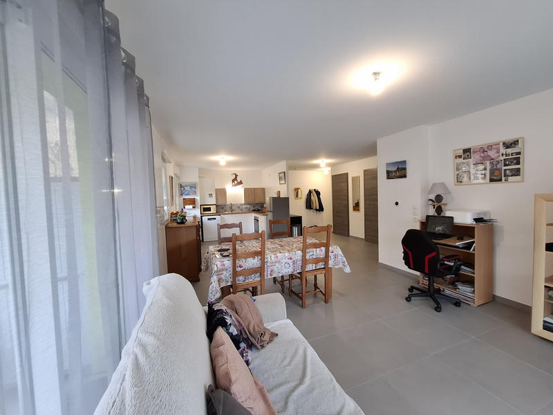 Appartement - 79 m² - 3 pièces