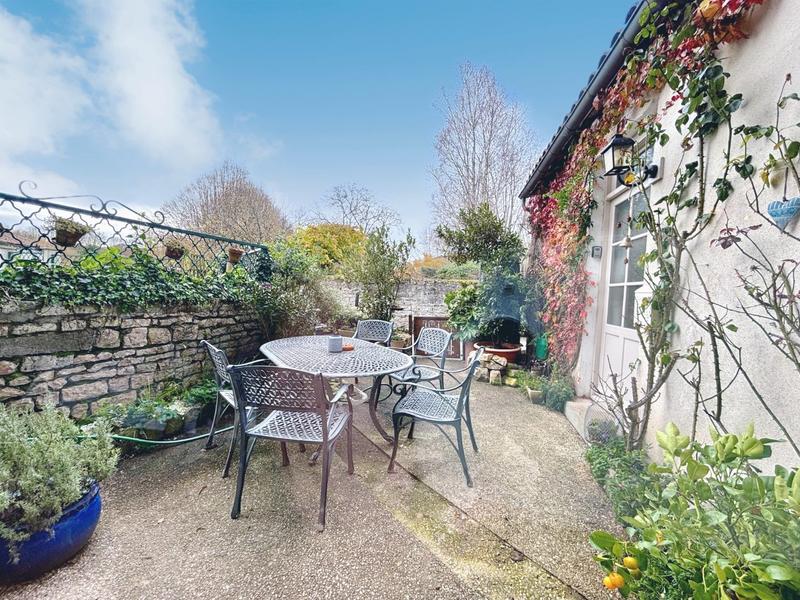 Maison - 102 m² - 5 pièces