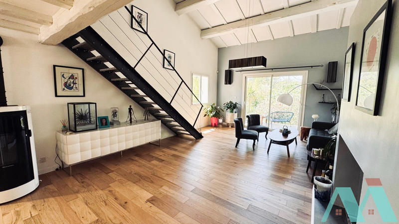 Maison - 178 m² - 6 pièces