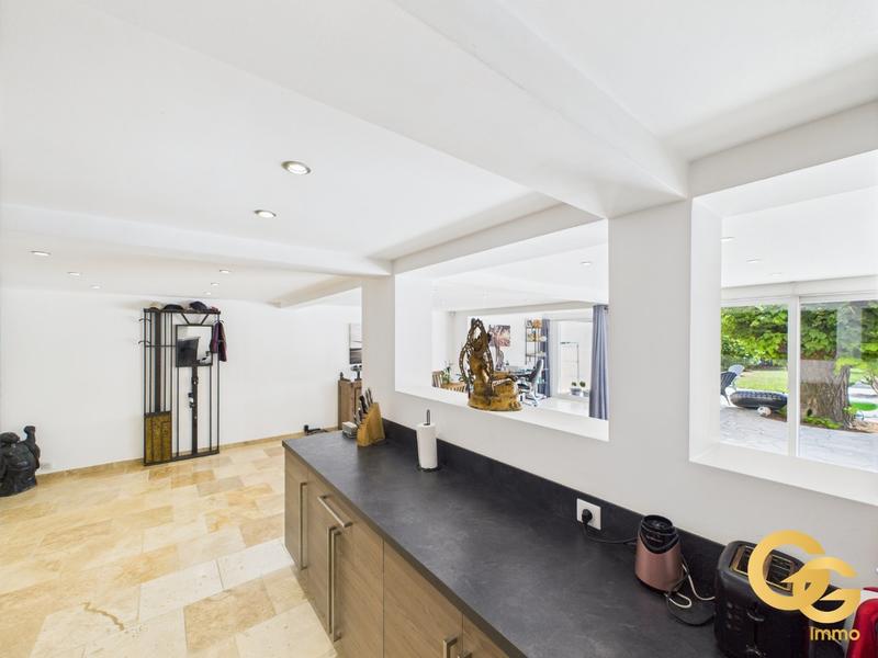 Maison - 194 m² - 7 pièces