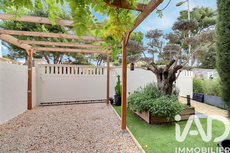 Maison de ville - 90 m² - 5 pièces