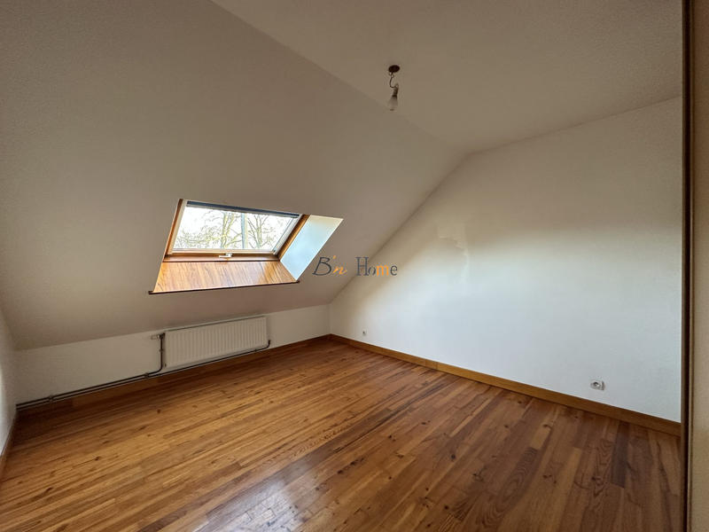 Maison - 121 m² - 5 pièces