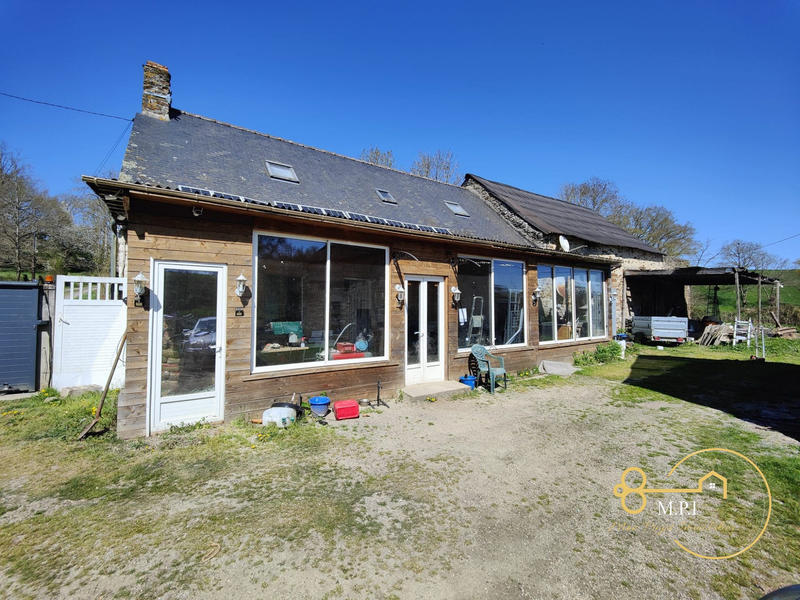 Maison ancienne - 109 m² - 6 pièces