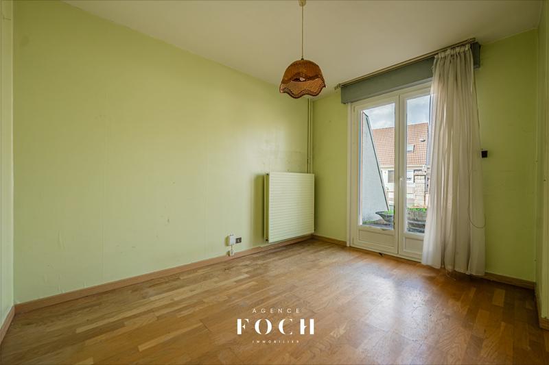 Maison - 121 m² - 6 pièces