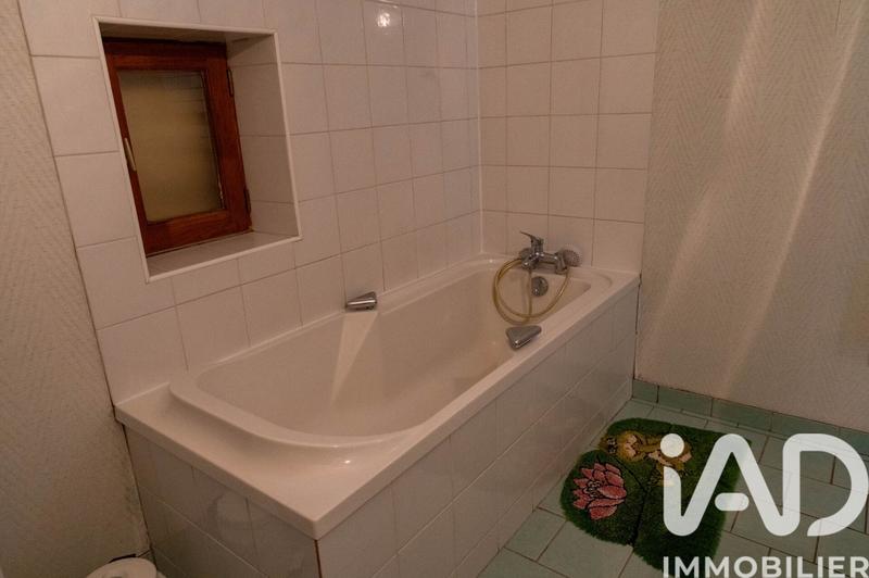 Maison - 349 m² - 15 pièces