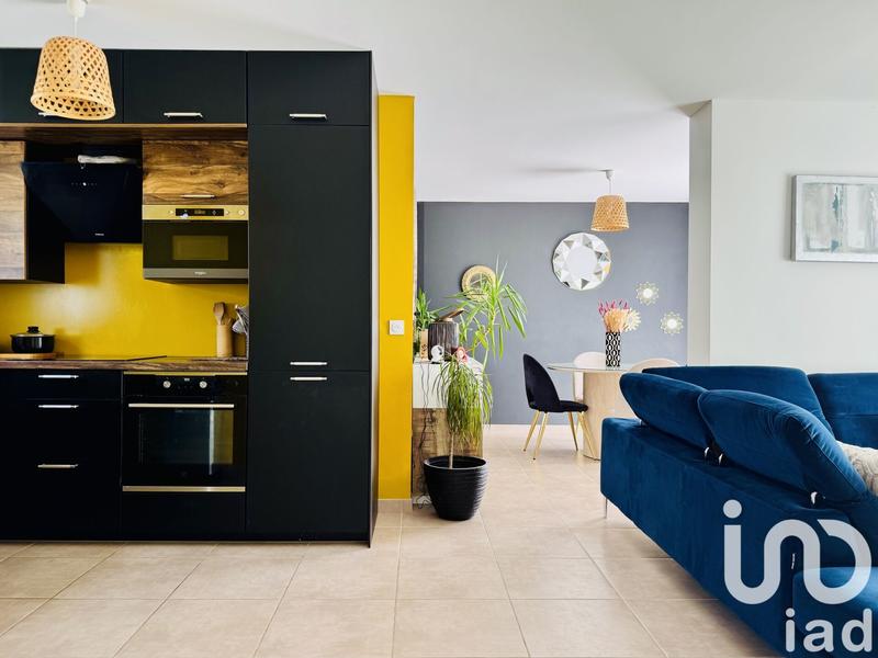 Maison - 101 m² - 5 pièces