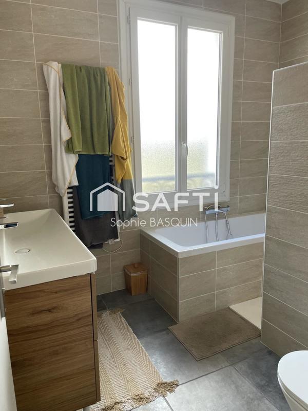 Maison - 130 m² - 5 pièces