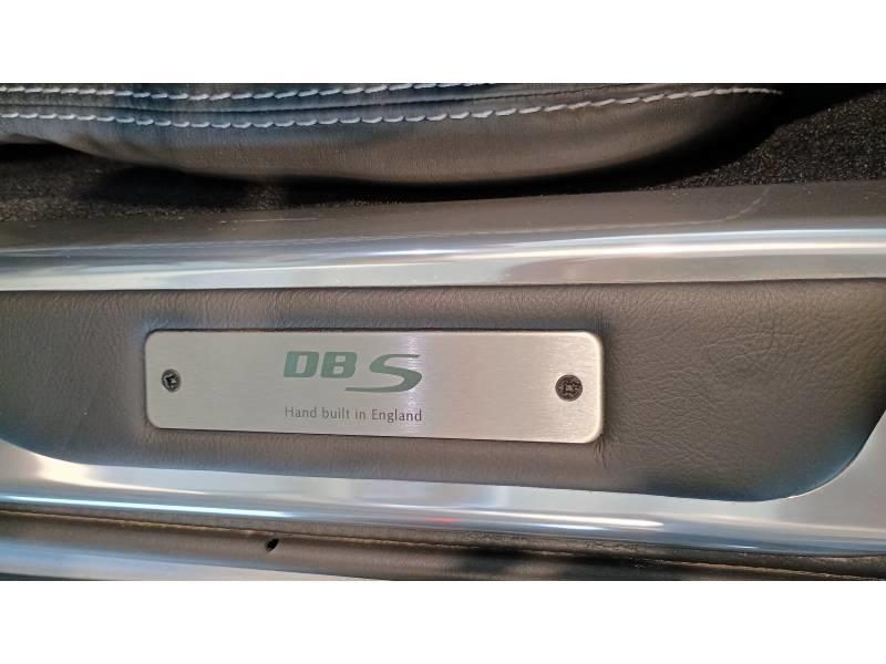 Aston Martin Dbs Volante