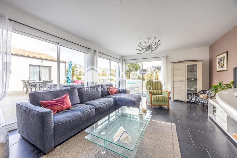 Maison - 196 m² - 6 pièces