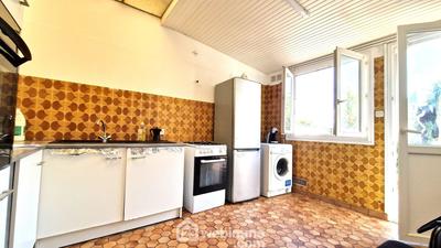 Appartement - 77 m² - 3 pièces