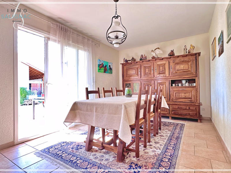 Maison - 121 m² - 5 pièces