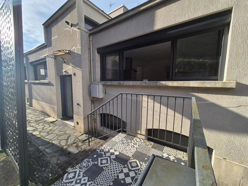 Maison - 100 m² - 3 pièces