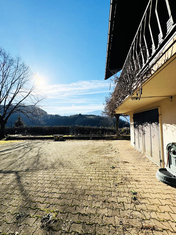 Maison - 135 m² - 5 pièces