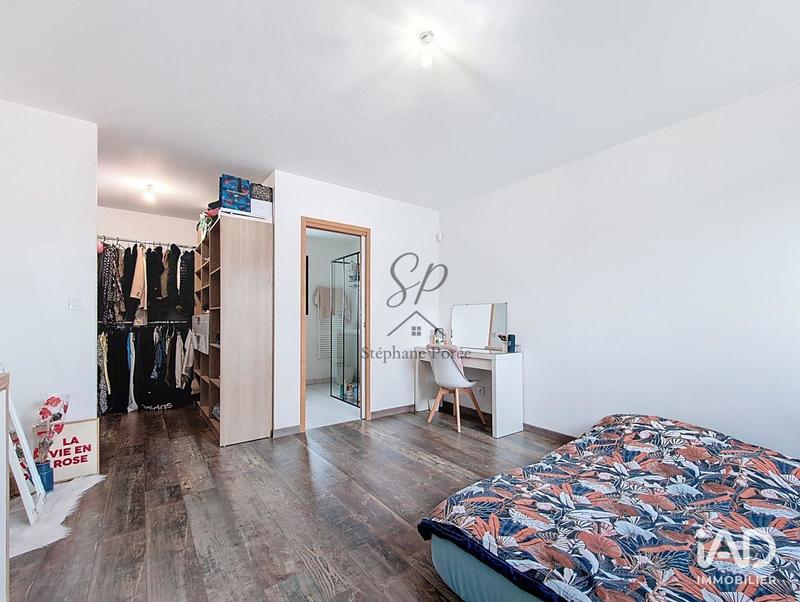 Maison - 150 m² - 4 pièces