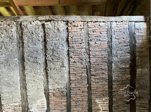 Maison - 120 m² - 2 pièces