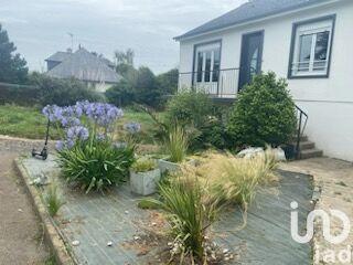 Maison - 98 m² - 6 pièces