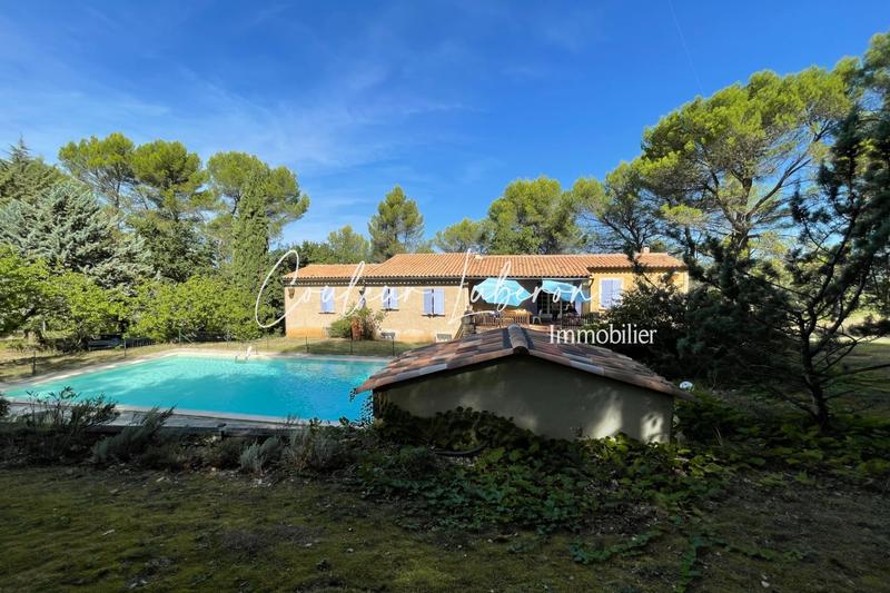 Villa - 191 m² - 5 pièces