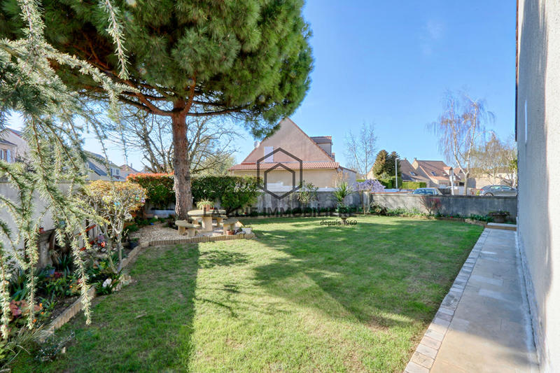 Maison - 117 m² - 7 pièces