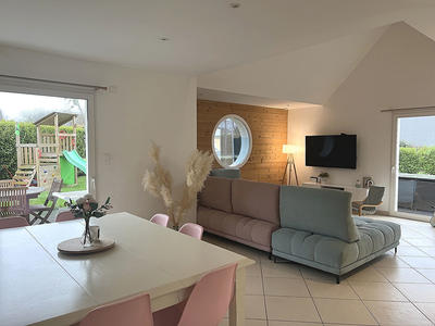 Maison - 168 m² - 7 pièces