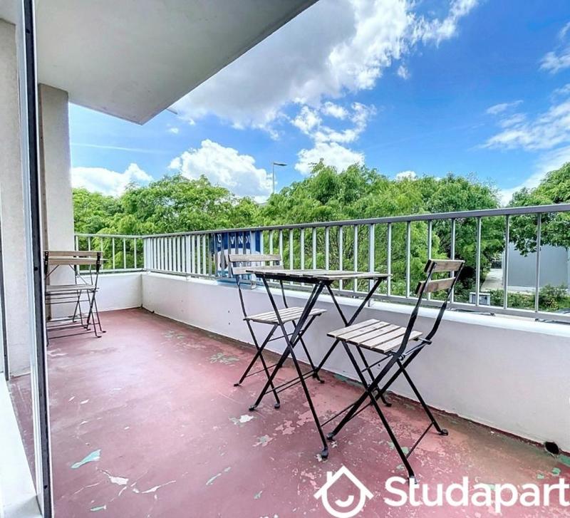 Chambre - 11 m² - 1 pièce