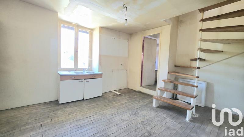 Maison - 121 m² - 8 pièces