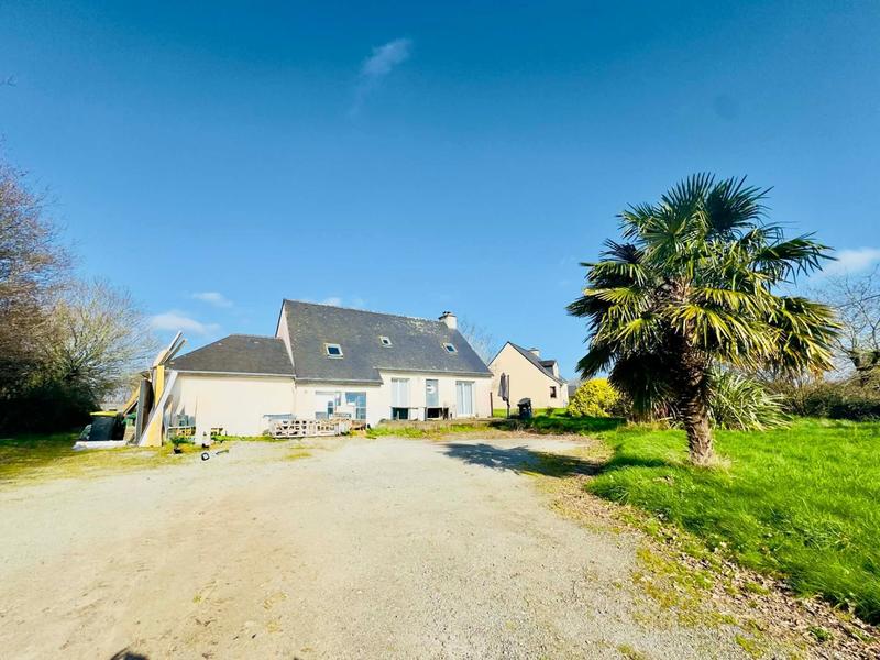 Maison - 120 m² - 6 pièces