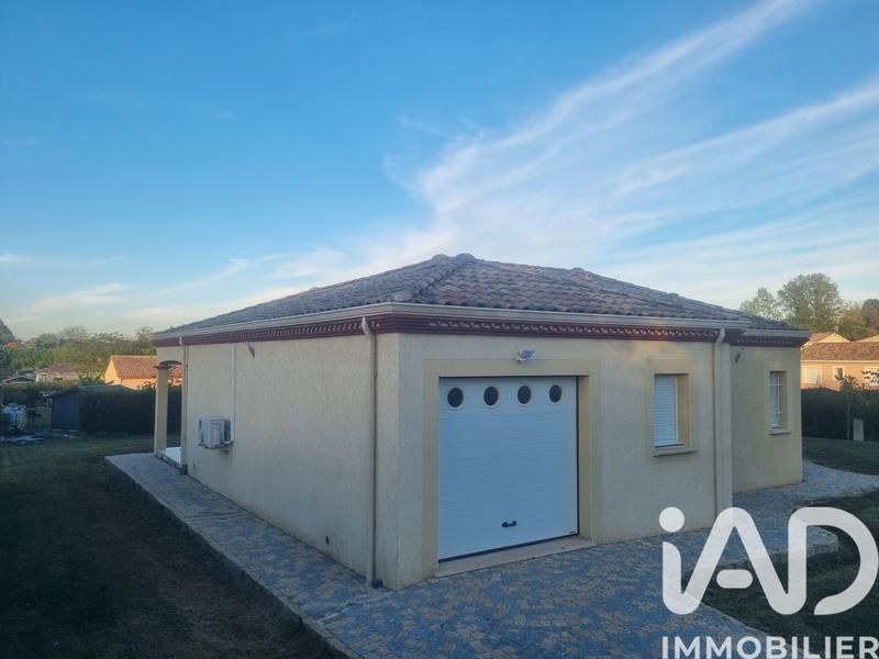 Maison - 140 m² - 5 pièces