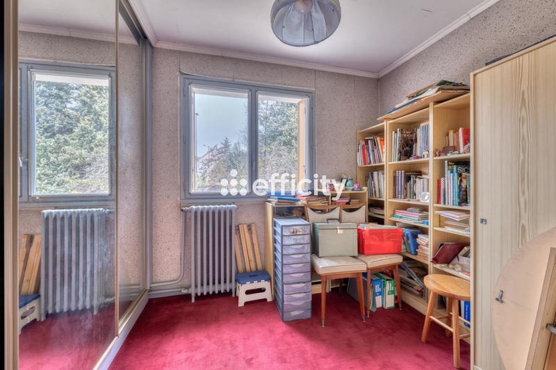 Maison - 90 m² - 3 pièces