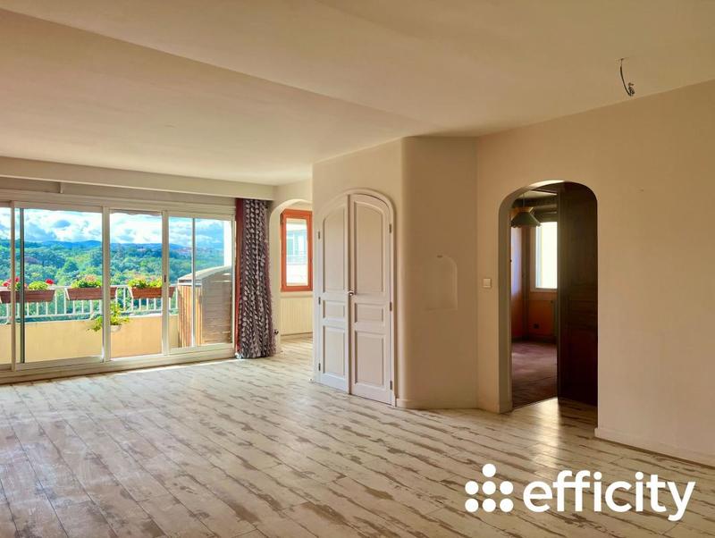 Appartement - 84 m² - 3 pièces