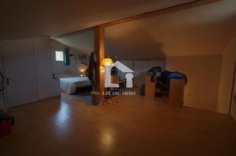 Villa - 227 m² - 7 pièces